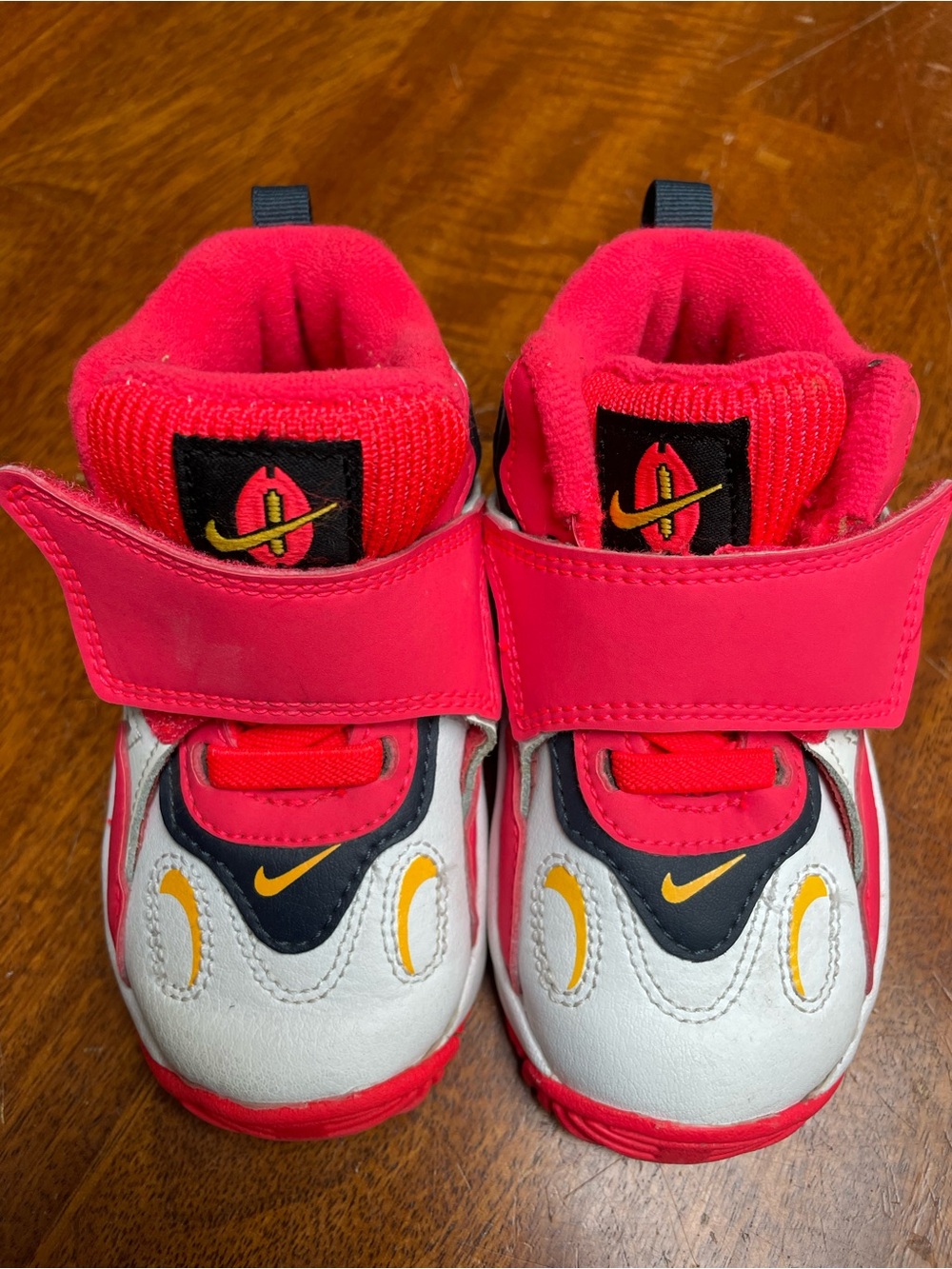 Nike air max speed turf high top toddler shoes size 6